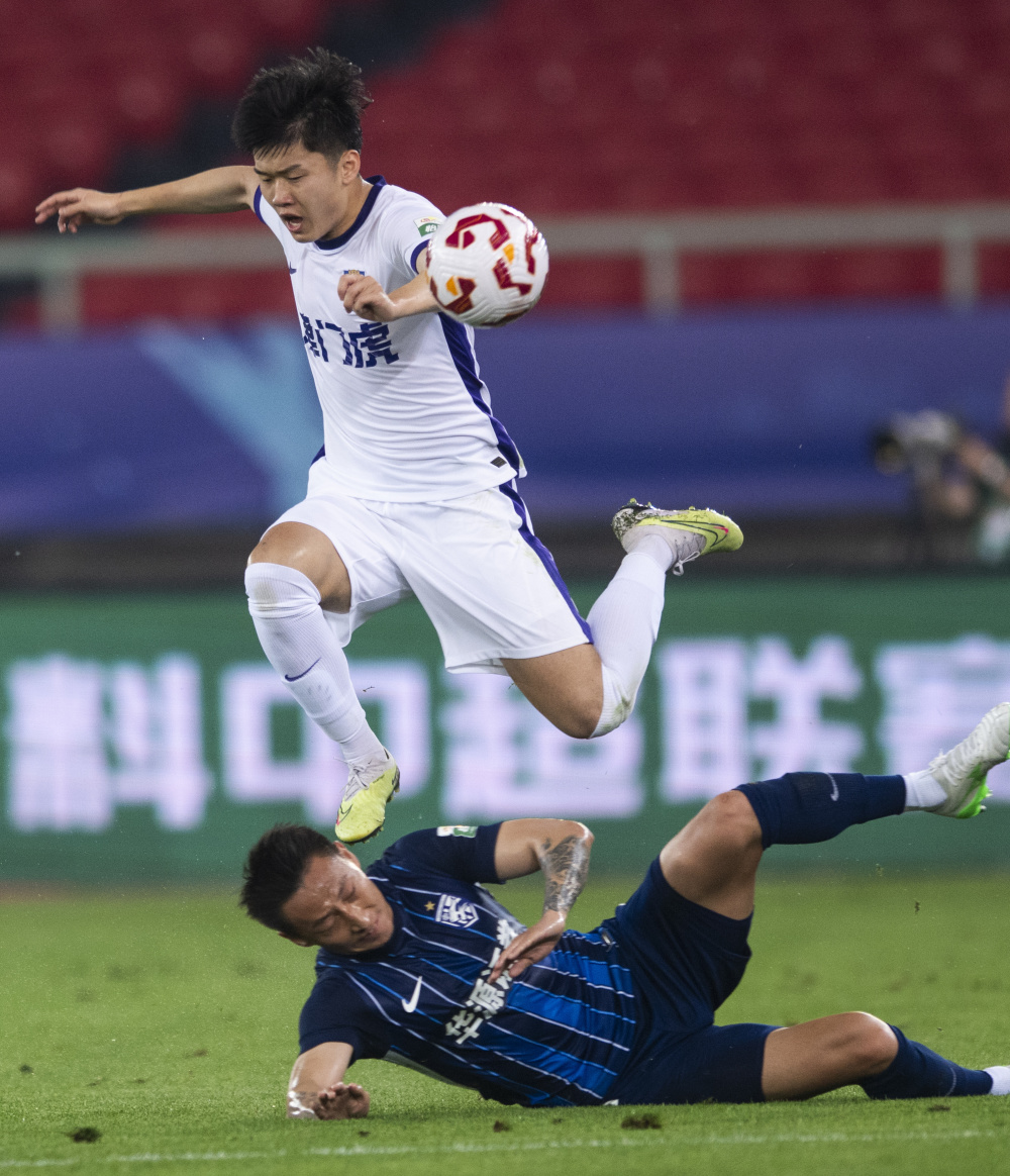 体育山东省中小学生体育联赛篮球比赛（男子高中组）季军战首回合 淄博十一中逆转取胜