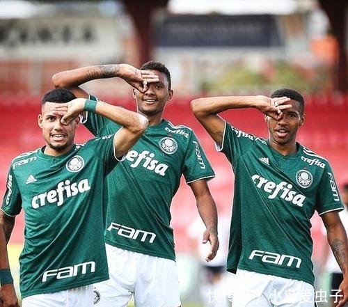 个角度反映 个角度反映