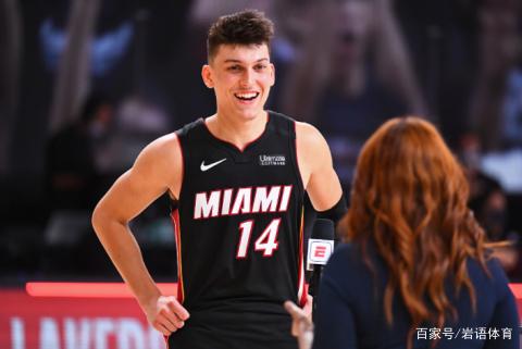 们在赛场竞 们在赛场竞