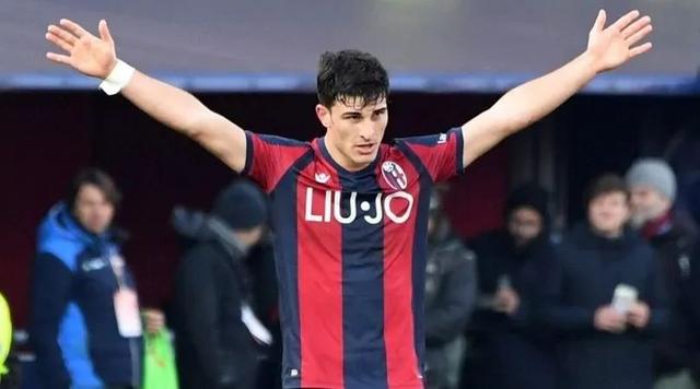 攻击型足球 攻击型足球