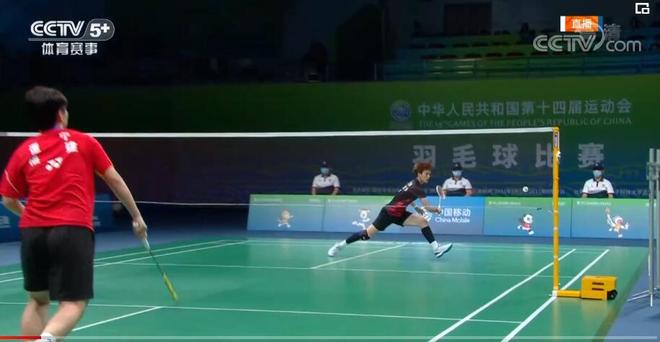 整且富有延 整且富有延