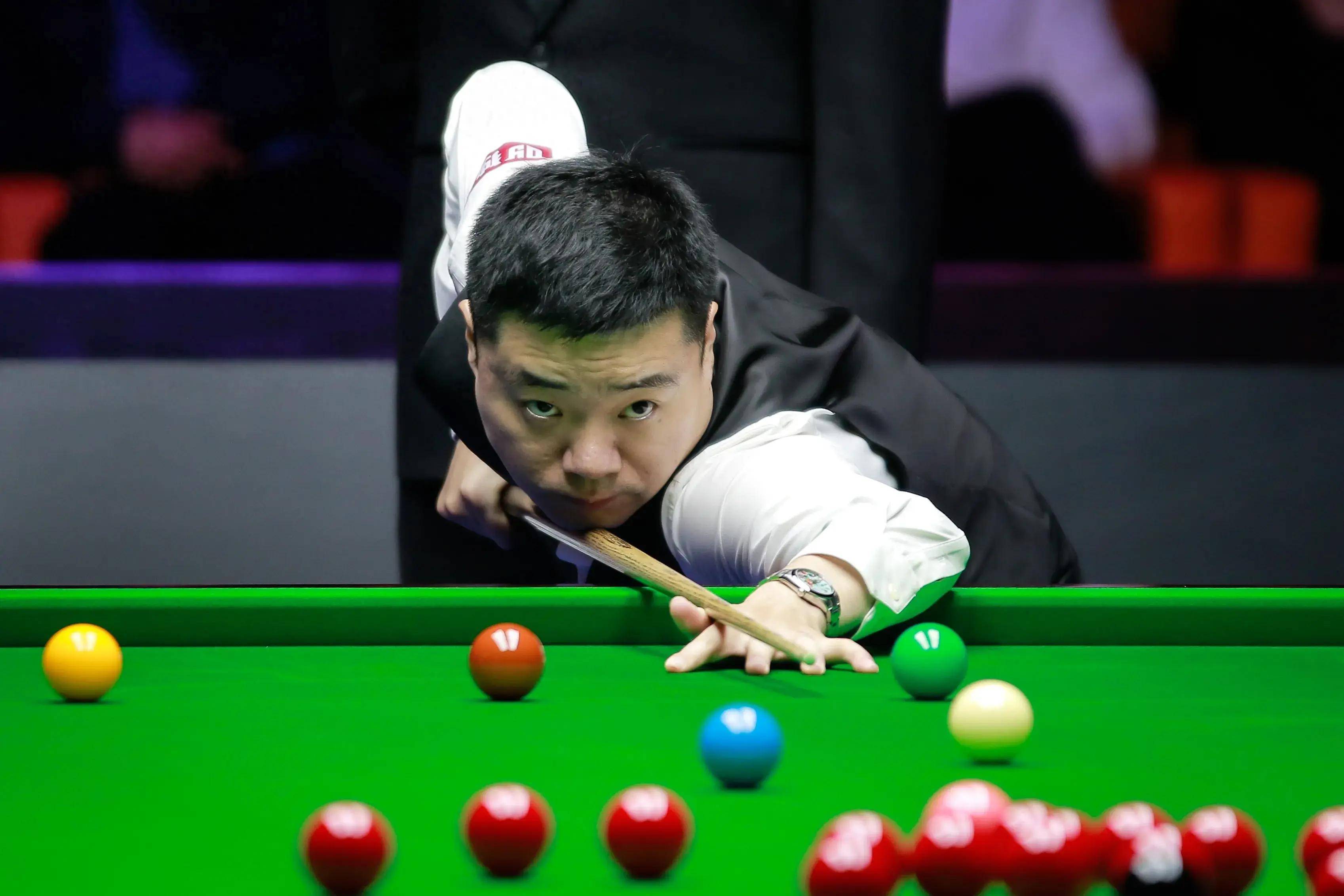 带领球队取 带领球队取