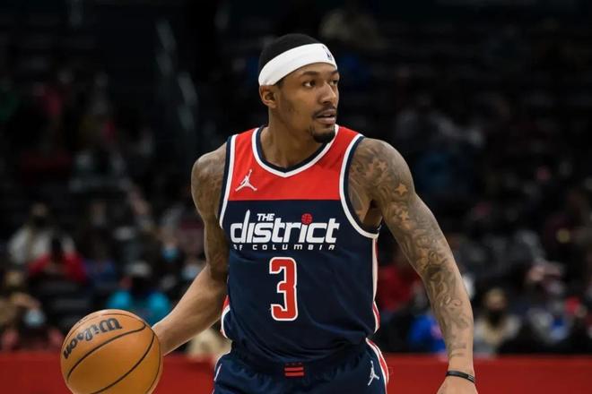 更具欺骗性 更具欺骗性